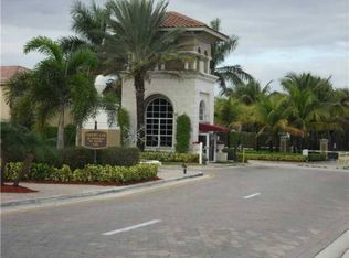 5281 SW 138th Ter, Miramar, FL 33027