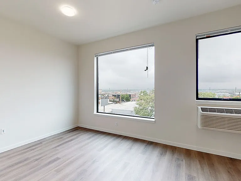 Tula Apartments — Photo 35