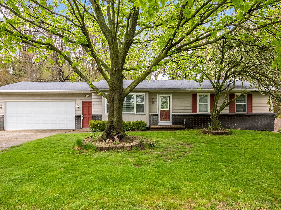 1st image of 2402 Cloverly Dr NW