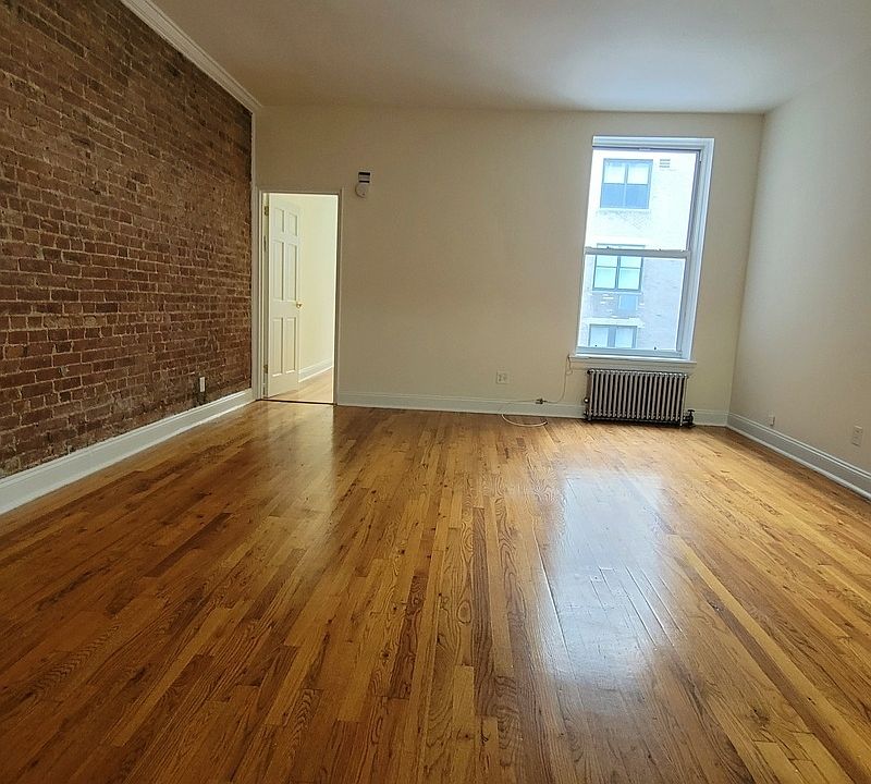 1st image of 309 W 85th St APT 32