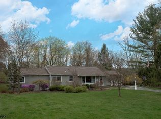 9 Condit St, Succasunna, NJ 07876