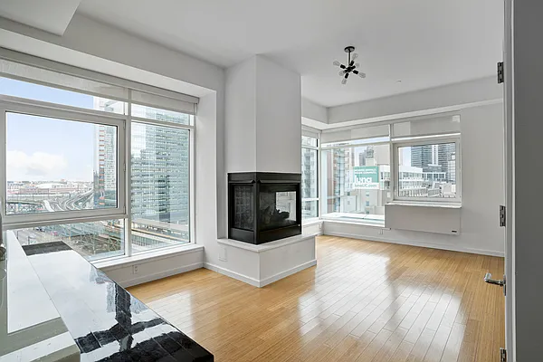 Rented by Nest Seekers International | media 25