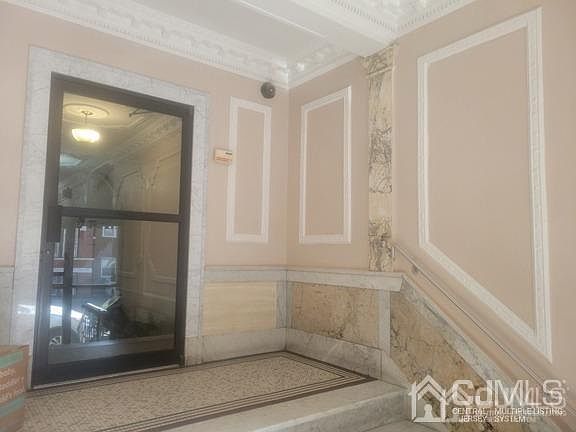 3rd image of 42 Van Wagenen Ave APT 17
