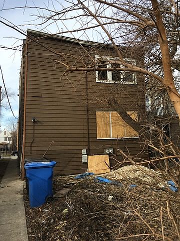 1st image of 5623 S Winchester Ave
