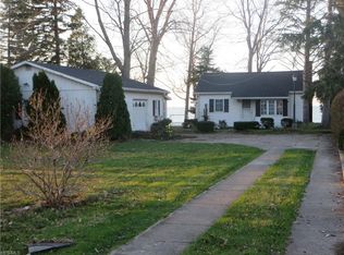 6643 Lake Rd W, Geneva, OH 44041