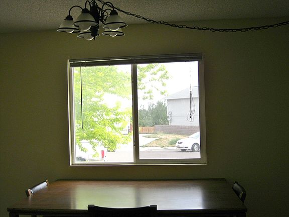4th image of 1227 S Pinecone Dr