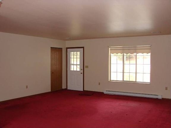 Living Rooom