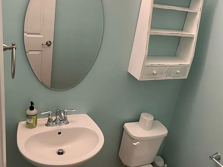 583 Newman Dr — Photo 7