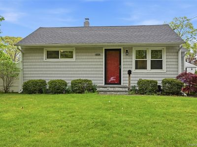 609 Montauk Highway, Oakdale, NY, 11769