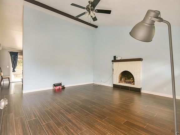 3rd image of 1737 N Oxford St