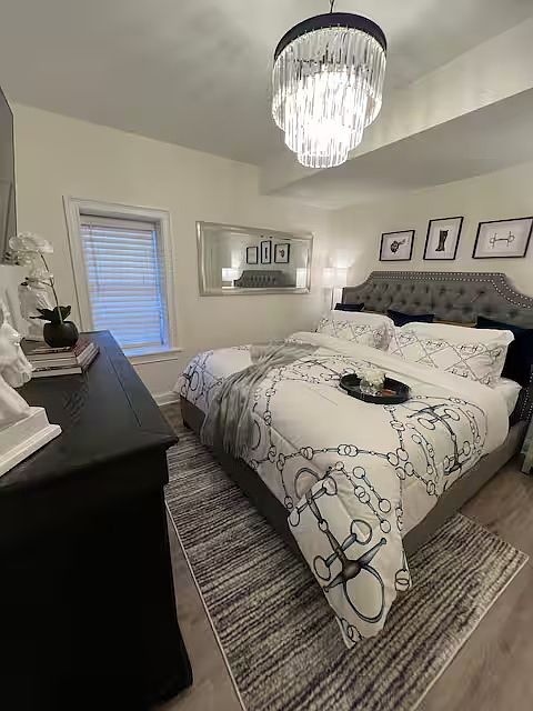 1st image of 425 Broadway #2