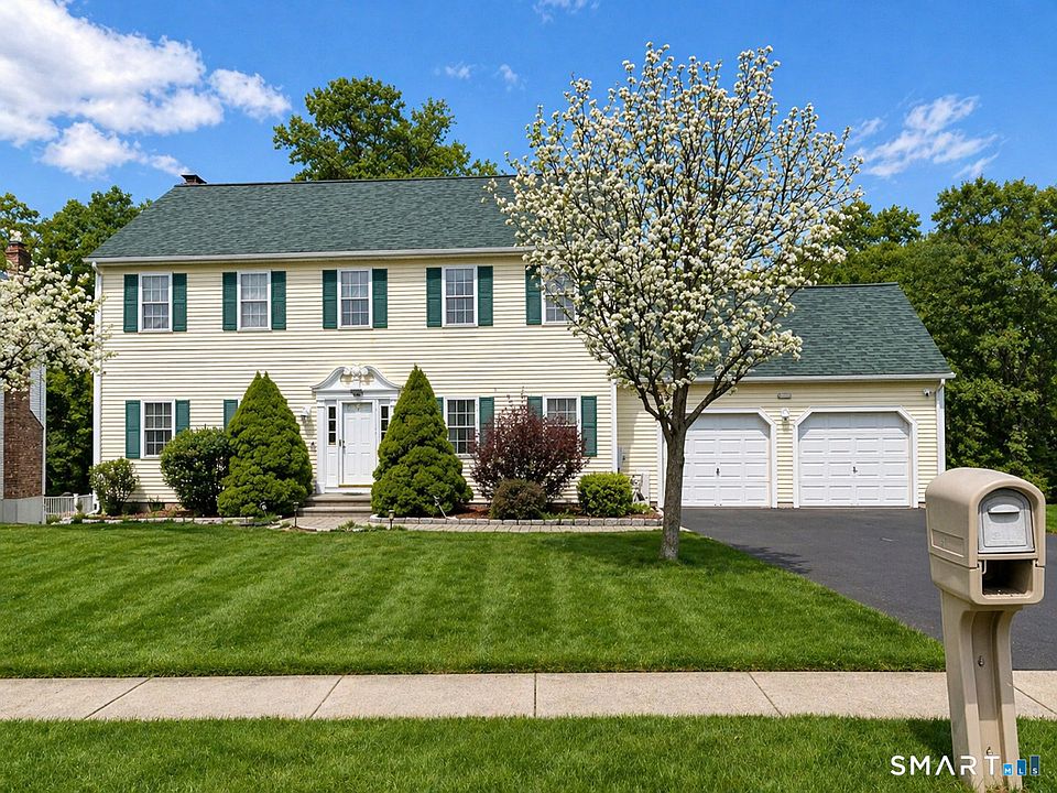 1st image of 80 Ridgecrest Drive
