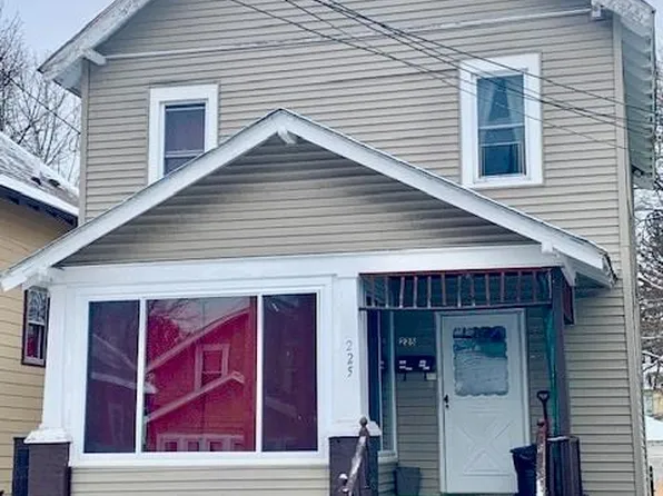 216 Rockland Ave, Syracuse, NY 13207