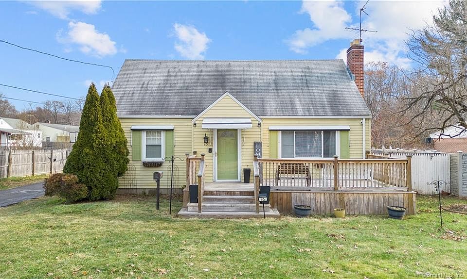 1st image of 76 Oak Street