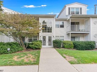 9 Crestview Ln #1633, Mount Arlington, NJ 07856