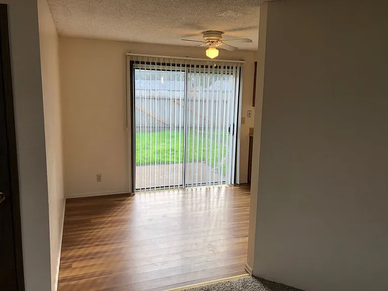 4823 Elderberry Loop — Photo 9