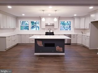 2409 Laurel Dr, Cinnaminson, NJ 08077