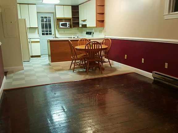 2nd image of 16 Putnam Ave