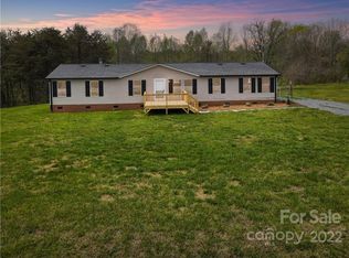 152 Eaker Dr, Cherryville, NC 28021