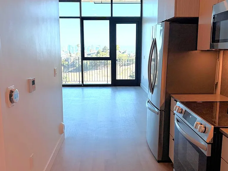Rainford Apartments — Photo 62