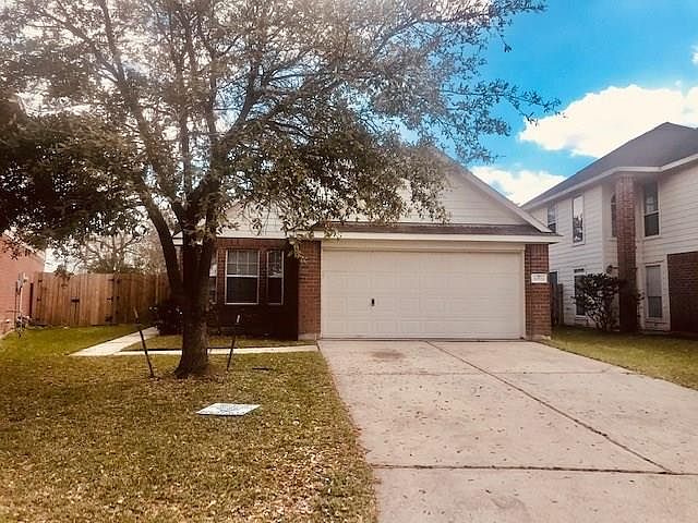 1st image of 16926 Sloandale Ct