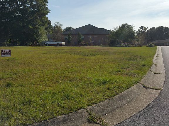 3rd image of Amelia Ln