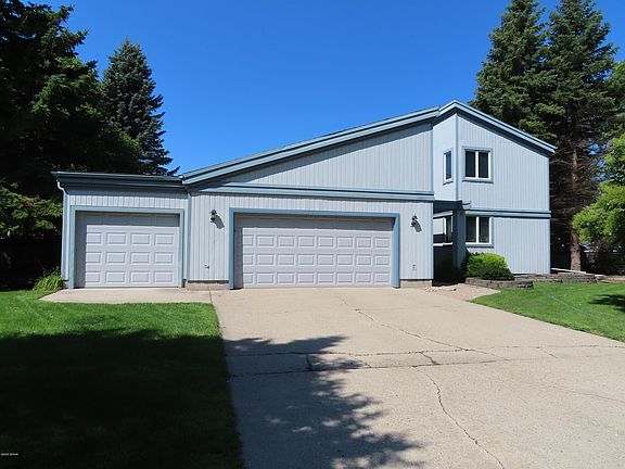 2nd image of 406 Level Plains Cir