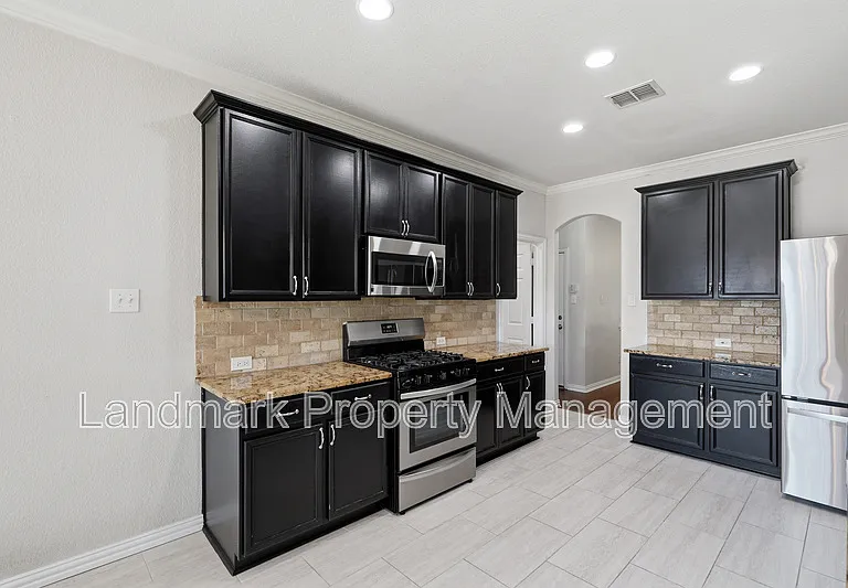 404 Tarpan Trl — Photo 11