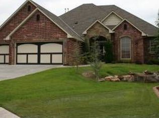 2801 Saddleback Dr, Edmond, OK 73034