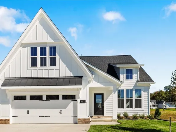 8477 Chimney Rock Dr, Mechanicsville, VA 23116