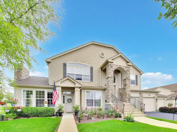 2685 Acorn Ct Unit 4, Dundee, IL 60118