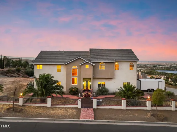 345 Lakeview Dr, Palmdale, CA 93551