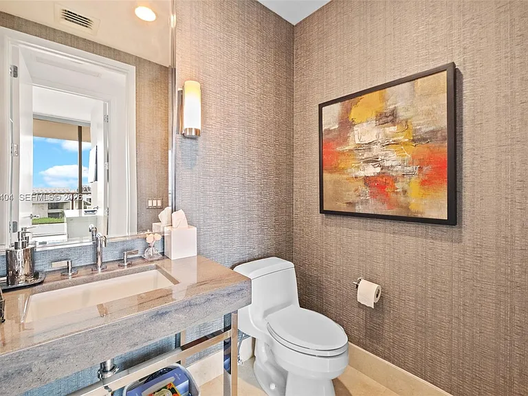 9705 Collins Ave #605N — Photo 20