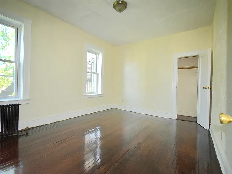 148 Chancellor Ave #B-7 — Photo 7