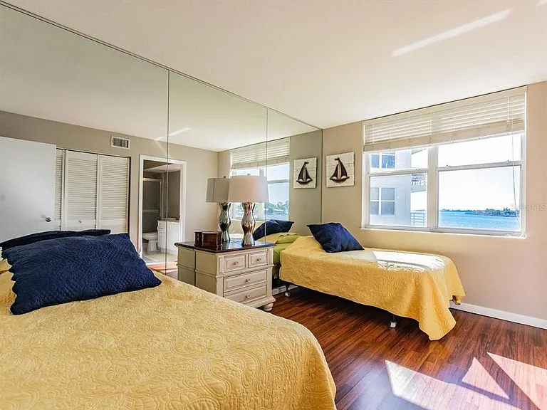 6081 Bahia Del Mar Cir #349 — Photo 13