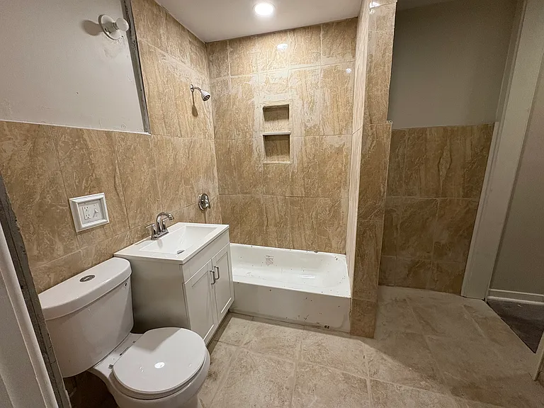 908 W Hadley St #908A — Photo 5