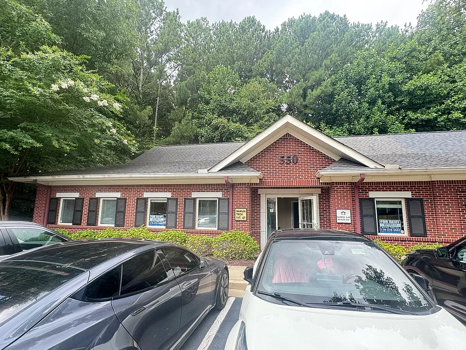 3635 Savannah Place Dr #550
