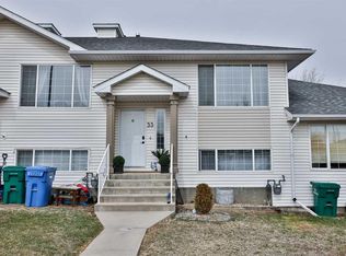 33 Chilcotin Rd S, Lethbridge, AB T1K 7G9