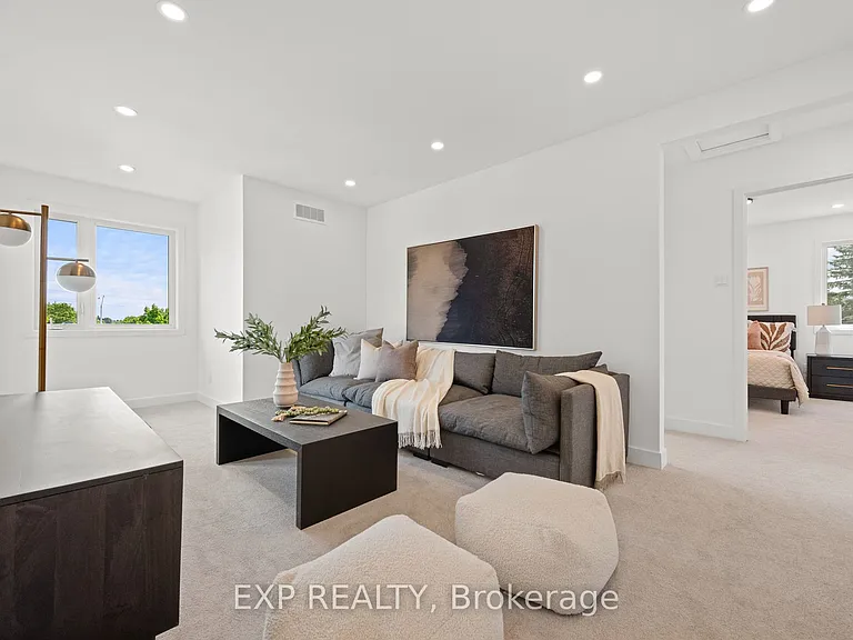 495 Duvernay Dr — Photo 35