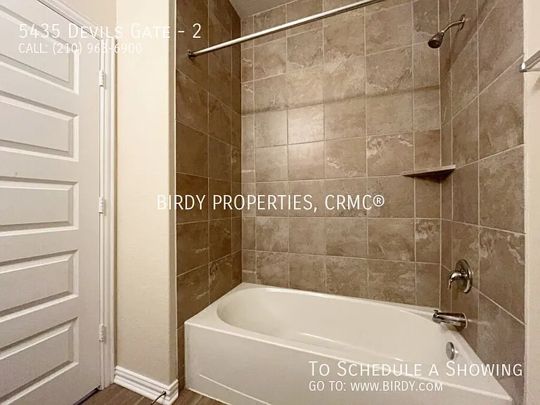 5435 Devils Gate #2 — Photo 25