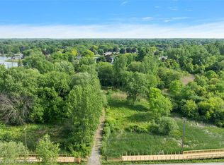 0000 E Square Lake Rd, Troy, MI 48085