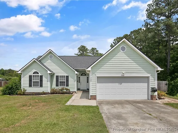 708 Overhills Rd, Linden, NC 28356