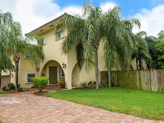 Front View - House view 3