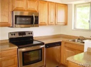 4716 Tarlton Dr, Saint Louis, MO 63128