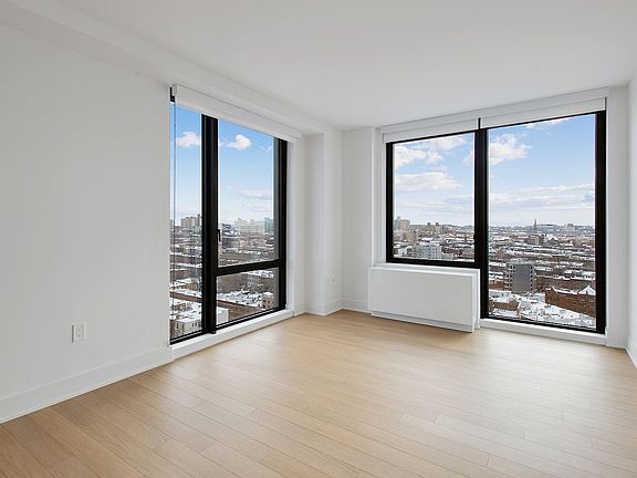 3rd image of 662 Pacific St #23Q