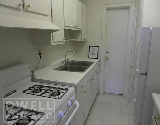 5th image of 5500 S Shore Dr APT 806