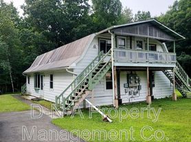 122 Maggie Way, Effort, PA