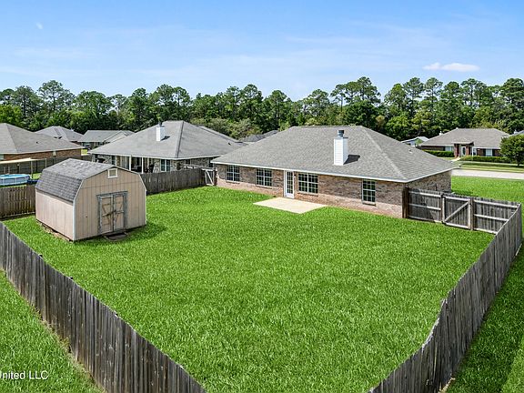 5th image of 1608 Lori Dr