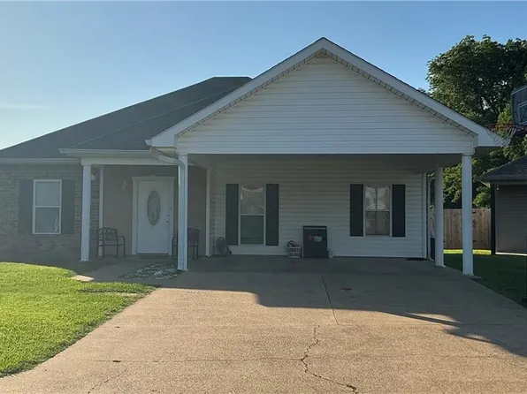 1570 Chase Dr, Alexandria, LA 71303