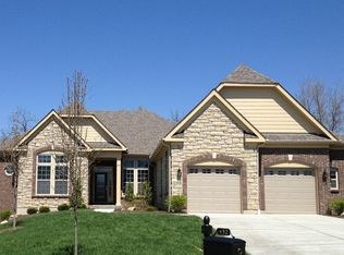 452 Maple Ridge Ct, Cincinnati, OH 45244